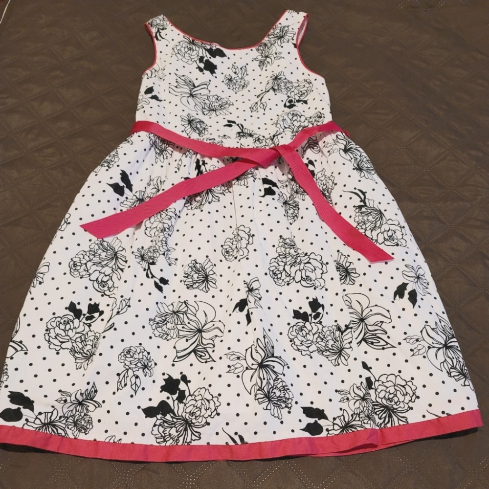 Little miss Summer Dress 👗Gently Worn size 10